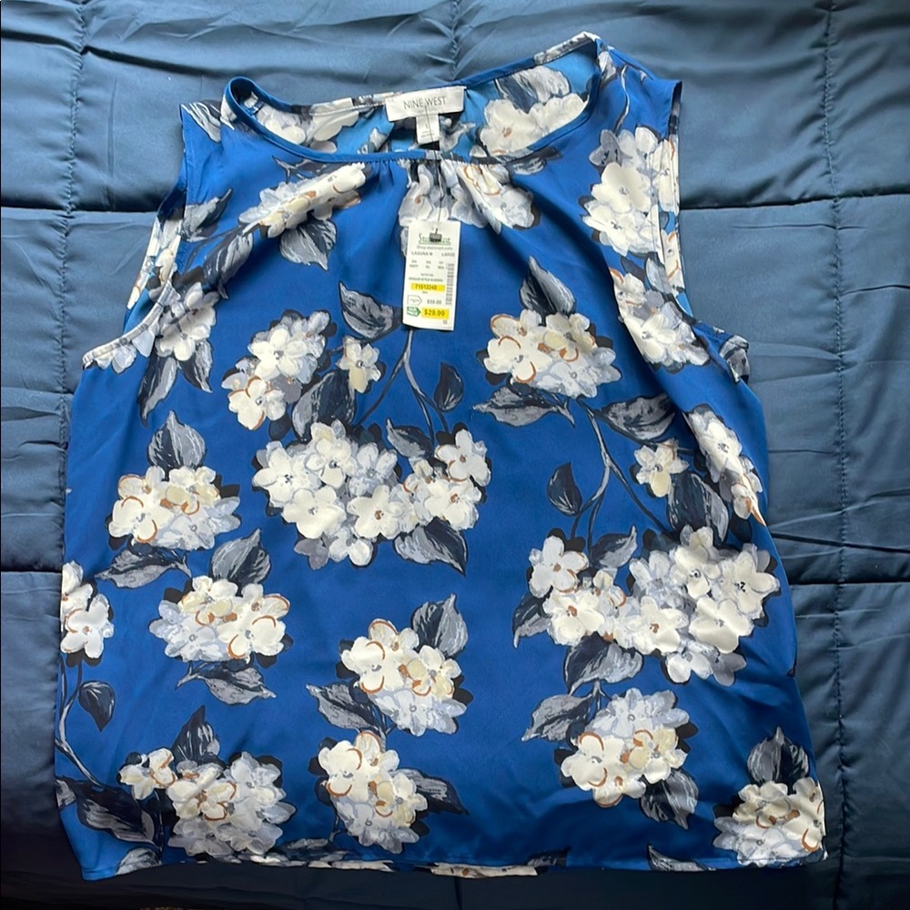 Vince Camuto Blue Floral Women's Top